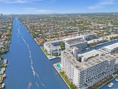 3100 NE 48th Street Fort Lauderdale FL 33308