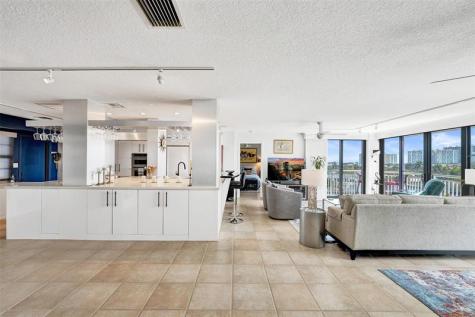 3100 NE 48th Street Fort Lauderdale FL 33308