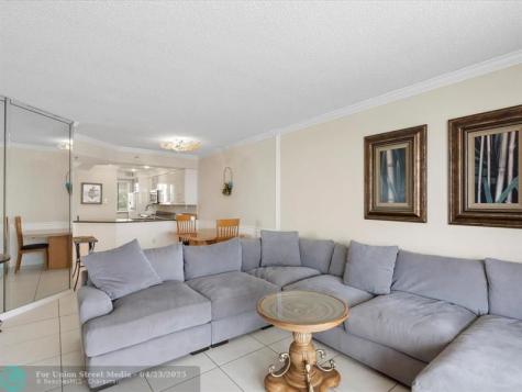 18260 N Bay Road Sunny Isles Beach FL 33160