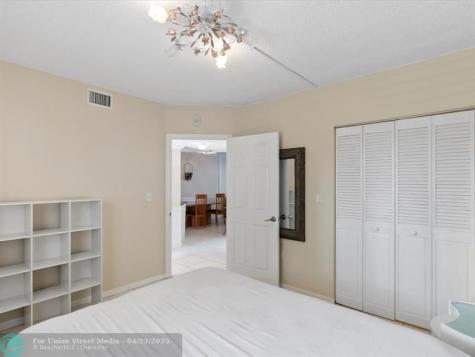 18260 N Bay Road Sunny Isles Beach FL 33160