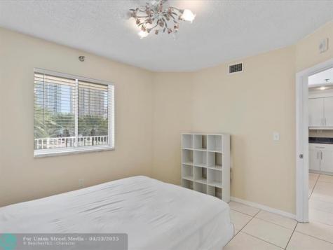 18260 N Bay Road Sunny Isles Beach FL 33160