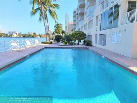 18260 N Bay Road Sunny Isles Beach FL 33160