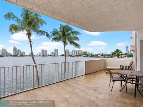 18260 N Bay Road Sunny Isles Beach FL 33160