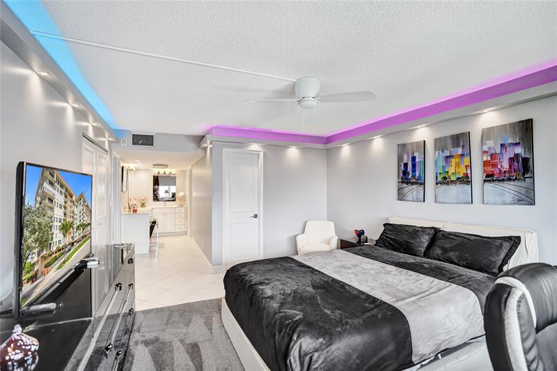 1150 Hillsboro Mile Hillsboro Beach FL 33062