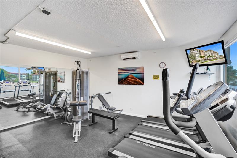 1150 Hillsboro Mile Hillsboro Beach FL 33062