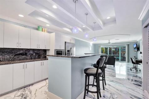 2330 NE 36th Street Lighthouse Point FL 33064