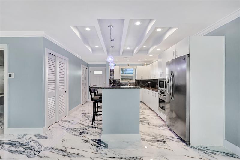 2330 NE 36th Street Lighthouse Point FL 33064