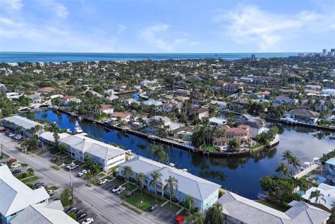 2330 NE 36th Street Lighthouse Point FL 33064