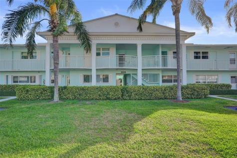 2330 NE 36th Street Lighthouse Point FL 33064