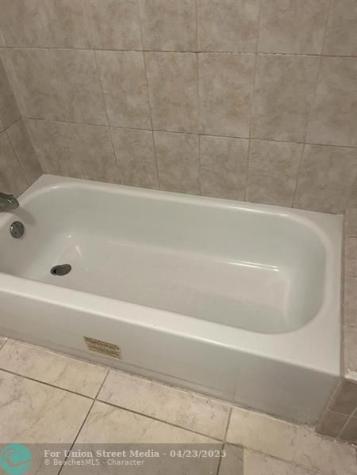 2952 NW 55th Avenue Lauderhill FL 33313