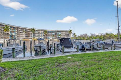 1537 E Hillsboro Boulevard Deerfield Beach FL 33441