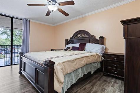 4156 Carambola Circle S Coconut Creek FL 33066