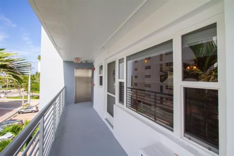 9 N Birch Road Fort Lauderdale FL 33304