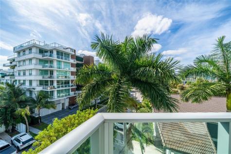 1133 102ND Street Bay Harbor Islands FL 33154