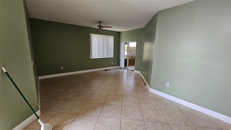 6960 SW 39th Street Davie FL 33314