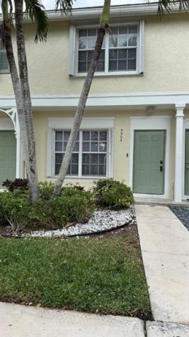 9905 NW 57th Manor Coral Springs FL 33076