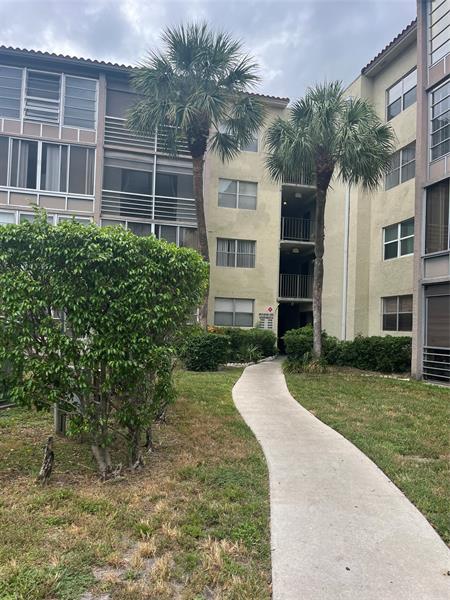 1800 sw 81 Ave N Lauderdale Avenue North Lauderdale FL 33068