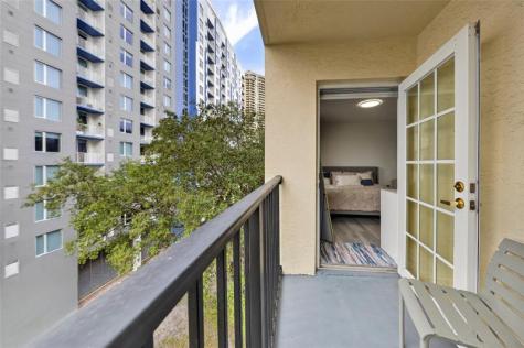 520 SE 5th Avenue Fort Lauderdale FL 33301