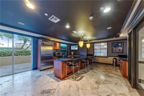520 SE 5th Avenue Fort Lauderdale FL 33301