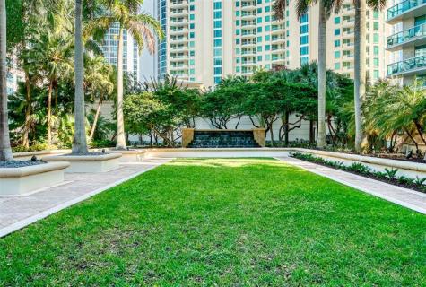 347 N New River Drive E Fort Lauderdale FL 33301