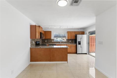 5822 Swordfish Court Tamarac FL 33319