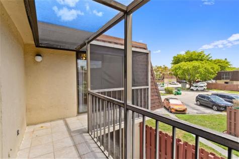 5822 Swordfish Court Tamarac FL 33319
