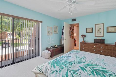 2522 Camelot Court Cooper City FL 33026-3649