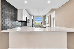 1520 Whitehall Drive Davie FL 33324