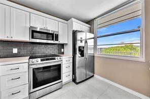 1520 Whitehall Drive Davie FL 33324