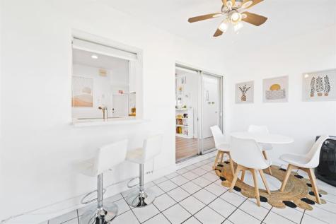 824 N Golf Drive Hollywood FL 33021