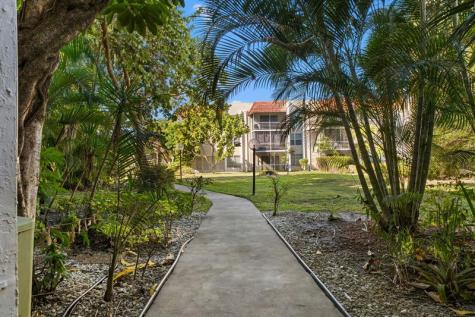 3511 Inverrary Drive Lauderhill FL 33319