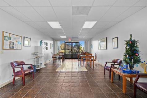 3511 Inverrary Drive Lauderhill FL 33319