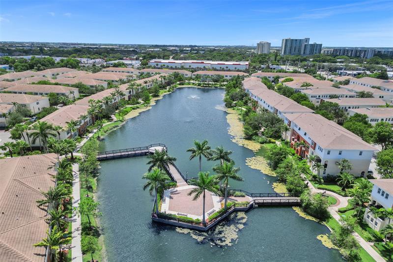 617 SW 2nd Drive Pompano Beach FL 33060