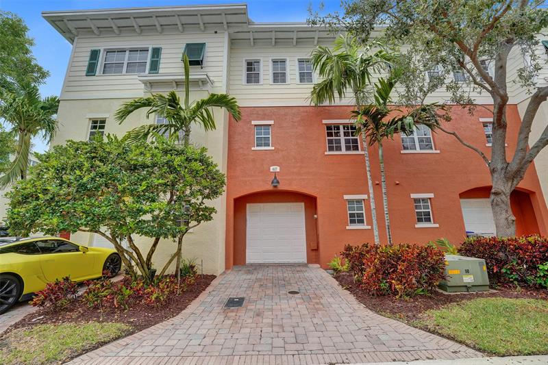 617 SW 2nd Drive Pompano Beach FL 33060