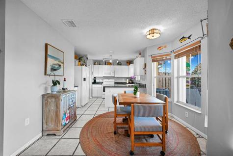 251 W Forest Oak Circle Davie FL 33325