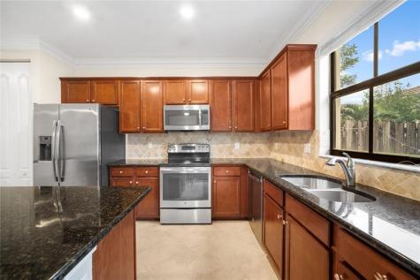9627 Town Parc Circle S. Parkland FL 33076