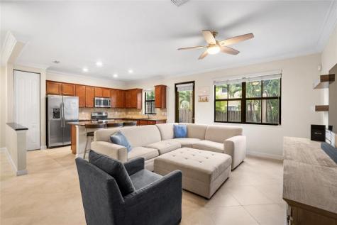 9627 Town Parc Circle S. Parkland FL 33076