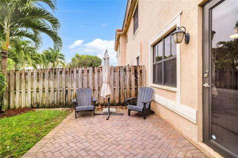 9627 Town Parc Circle S. Parkland FL 33076