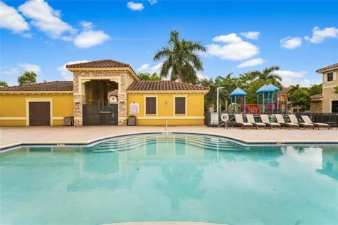 9627 Town Parc Circle S. Parkland FL 33076