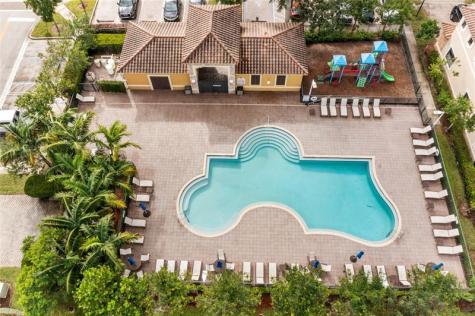 9627 Town Parc Circle S. Parkland FL 33076