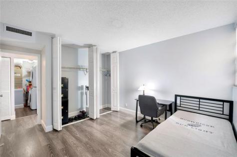 8437 Forest Hills Drive Coral Springs FL 33065