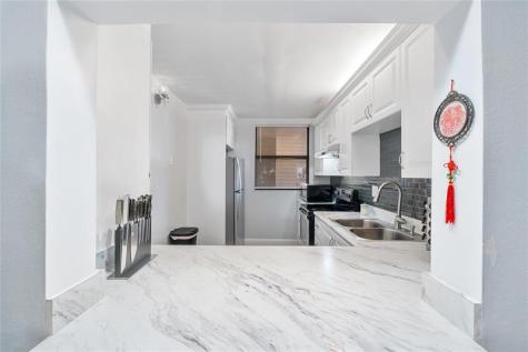 8437 Forest Hills Drive Coral Springs FL 33065