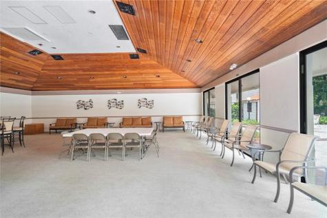 8437 Forest Hills Drive Coral Springs FL 33065