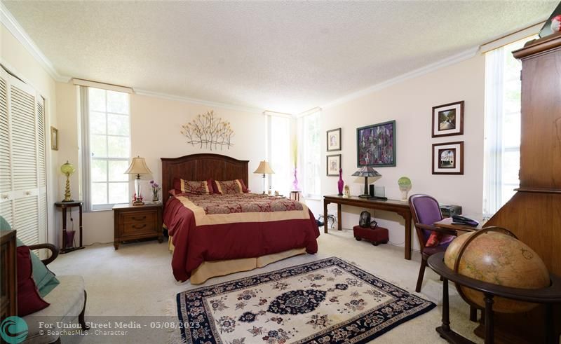 545 Oaks Lane Pompano Beach FL 33069