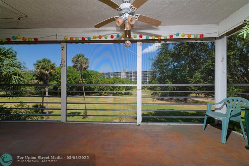 545 Oaks Lane Pompano Beach FL 33069