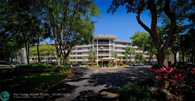 545 Oaks Lane Pompano Beach FL 33069