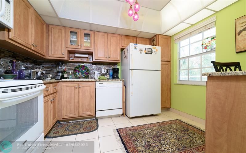 545 Oaks Lane Pompano Beach FL 33069