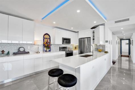 2500 E Las Olas Boulevard Fort Lauderdale FL 33301