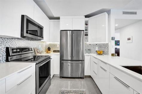 2500 E Las Olas Boulevard Fort Lauderdale FL 33301