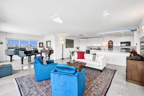 2500 E Las Olas Boulevard Fort Lauderdale FL 33301